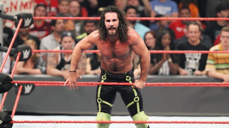 WWE Raw - Set Rollins