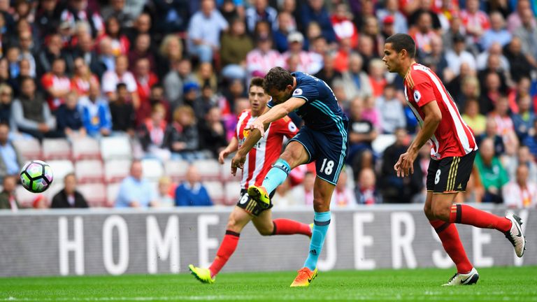 SUNDERLAND, ENGLAND - AUGUST 21:  Christian Stuani of Middlesbrough scores the opening goal during the Premier League match between Sunderland and Middlesb