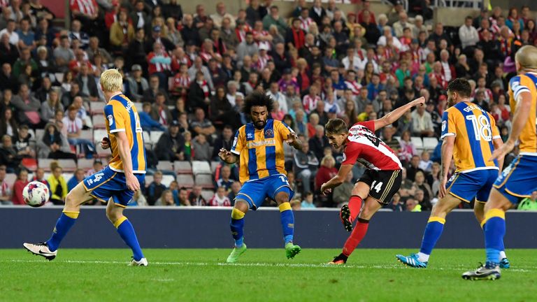 SUNDERLAND, ENGLAND - AUGUST 24: Sunderland player Adnan Januzaj (c) scores the winning goal during the EFL Cup Round Two match between Sunderland and Shre