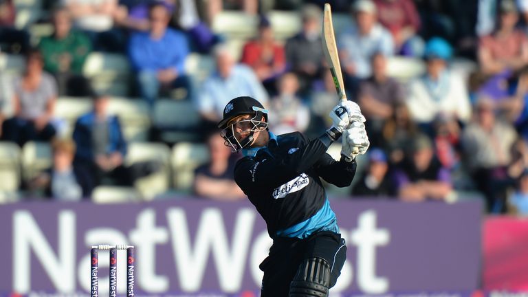 What feat has Worcestershire's Tom Kohler-Cadmore achieved this season?