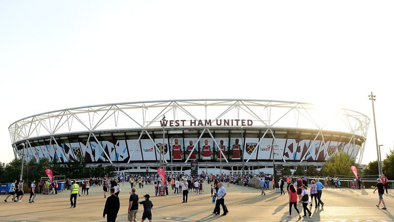 LONDON, ENGLAND - AUGUST 27:  Fans make their way to the stadium ahead of the UEFA Europa League match between West Ham United and FC Astra Giurgiu at the 