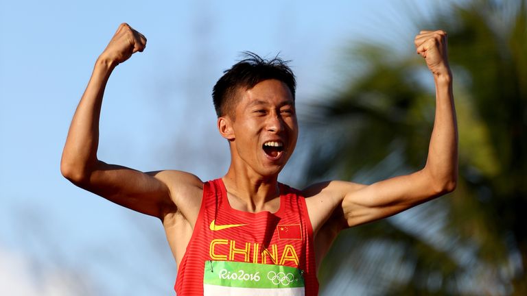 Tom Bosworth finishes superb sixth in men's 20km walk in Rio | Olympics ...