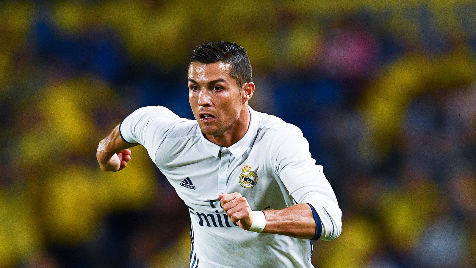 Cristiano Ronaldo agrees new deal with Real Madrid until 2021 Football News Sky Sports