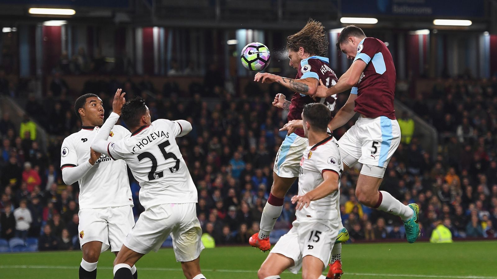 Burnley 2 - 0 Watford - Match Report & Highlights