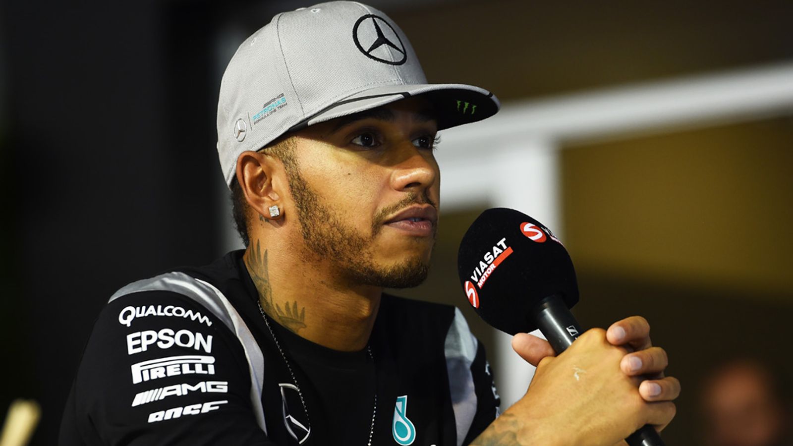 Lewis Hamilton says 2016 F1 title could be lost via bad race starts 