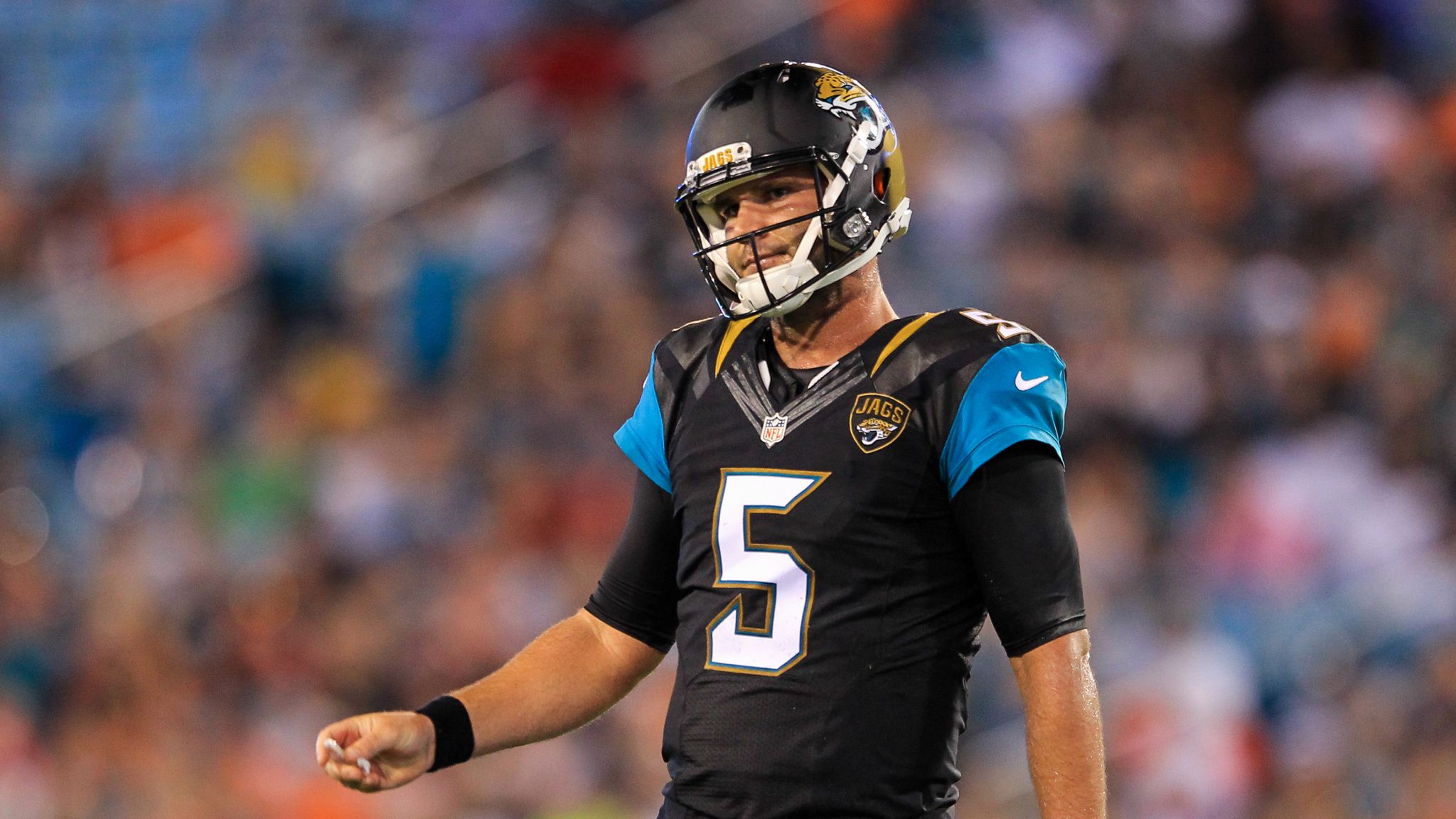 Jaguars Notebook: Blake Bortles knocked down, gets up