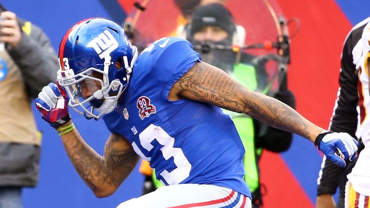 EAST RUTHERFORD, NJ - DECEMBER 14:  Odell Beckham Jr. #13 of the New York Giants celebrates after scoring 10 yard touchdown thrown by Eli Manning #10 in th