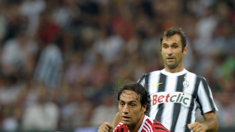 MILAN, ITALY - AUGUST 21:  Alessandro Nesta of AC Milan during the Berlusconi Trophy match between AC Milan and Juventus FC at Giuseppe Meazza Stadium on A