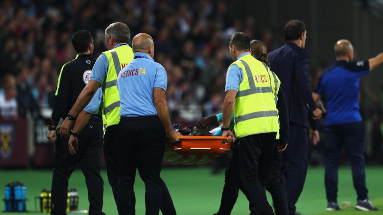 LONDON, ENGLAND - SEPTEMBER 21:  Arthur Masuaku of West Ham United leaves the pitch following an injury during the  EFL Cup Third Round match between West 