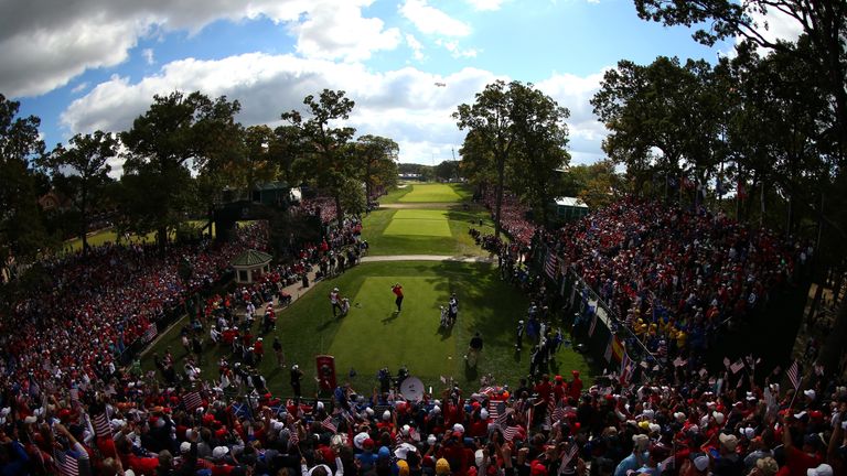 MEDINAH, IL - SEPTEMBER 30:  Bubba Watson of the USA hits his tee shot on the first hole during the Singles Matches for The 39th Ryder Cup at Medinah Count