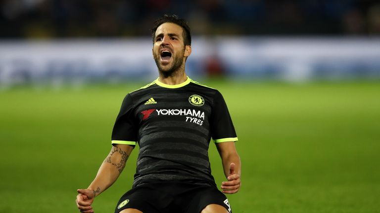 LEICESTER, ENGLAND - SEPTEMBER 20:  Cesc Fabregas of Chelsea celebrates scoring his sides fourth goal during the EFL Cup Third Round match between Leiceste