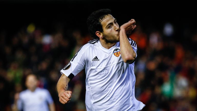 Valencia's miedfielder Daniel Parejo celebrates a goal during the UEFA Europa League Round of 32 first leg football match Valencia CF vs SK Rapid Wien at t