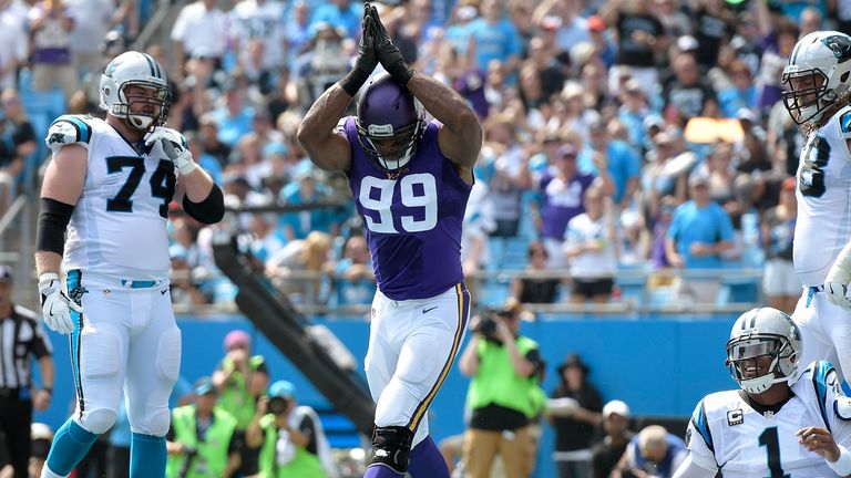 CHARLOTTE, NC - SEPTEMBER 25:  Danielle Hunter #99 of the Minnesota Vikings reacts after sacking Cam Newton #1 of the Carolina Panthers for a safety during