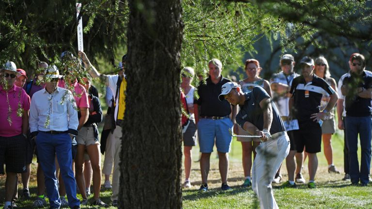 CRANS-MONTANA, SWITZERLAND - SEPTEMBER 01:  Danny Willett of England pllays his second shot on the 14th hole during the first round of the Omega European M