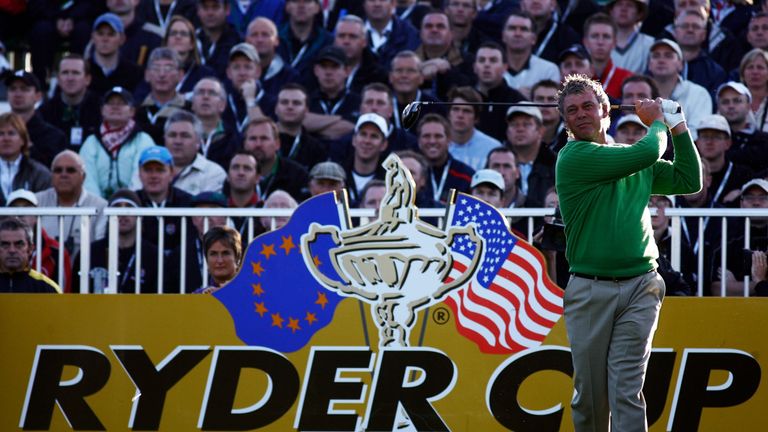 KILDARE, IRELAND - SEPTEMBER 22:  Darren Clarke of Europe tees off on the 1st hole during the morning fourballs of the first day of the 2006 Ryder Cup at T