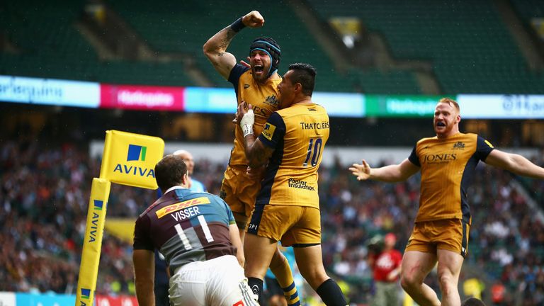 LONDON, ENGLAND - SEPTEMBER 03: Ryan Edwards of Bristol Rugby celebrates scoring his team's third try with Tusi Pisi during the Aviva Premiership match bet