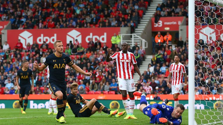 Tottenham Hotspur's Harry Kane scores his side's fourth goal at Stoke