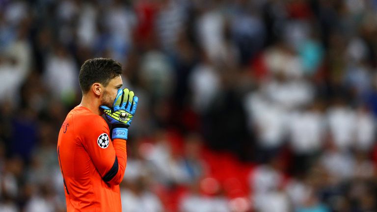 LONDON, ENGLAND - SEPTEMBER 14:  Hugo Lloris of Tottenham Hotspur reacts during the UEFA Champions League match between Tottenham Hotspur FC and AS Monaco 