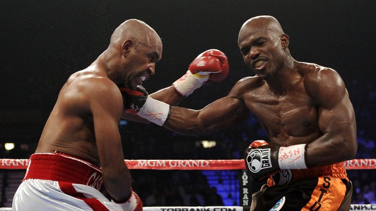 LAS VEGAS, NV - NOVEMBER 12:  (R-L) Timothy Bradley throws a right to the head of Joel Casamayor during their WBO junior welterweight title fight at the MG