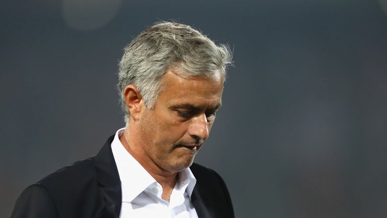 ROTTERDAM, NETHERLANDS - SEPTEMBER 15:  Jose Mourinho, Manager of Manchester United looks dejected following his teams defeat in the UEFA Europa League Gro