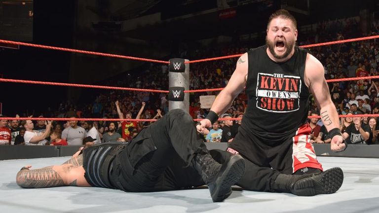 WWE Raw - Roman Reigns v Kevin Owens
