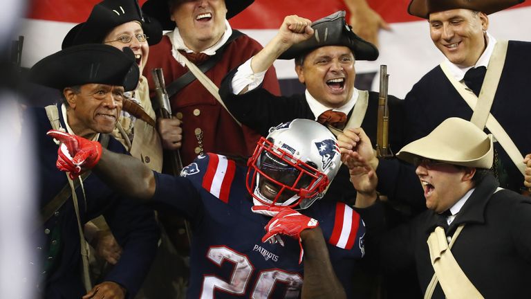 FOXBORO, MA - SEPTEMBER 22:  LeGarrette Blount #29 of the New England Patriots celebrates during the fourth quarter after scoring a touchdown against the H