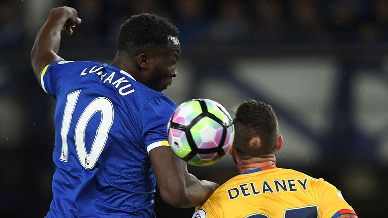 Everton's Romelu Lukaku (L) vies with Crystal Palace's Damien Delaney during the Premier Leagyue match at Goodison Park