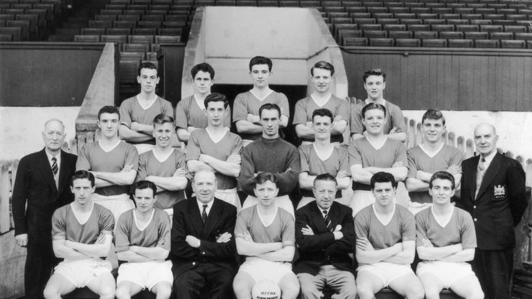 The Manchester United team in April 1957, with Wilf McGuinness back row second left