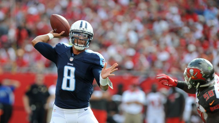 TAMPA, FL - SEPTEMBER 13: Quarterback Marcus Mariota #8 of the Tennessee Titans throws a twelve yard TD against the Tampa Bay Buccaneers in the first quart