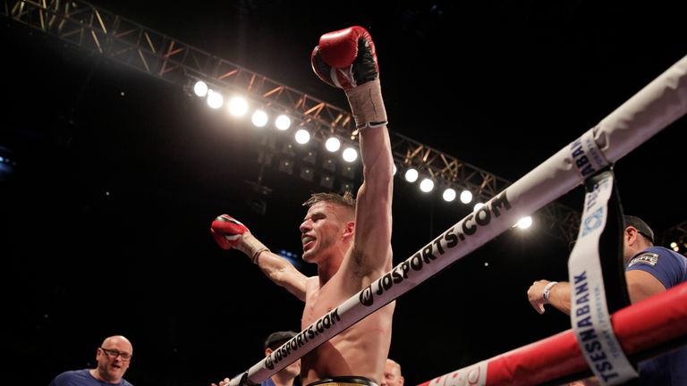 BOXING O2 ARENA, LONDON 10/9/16.PIC;LAWRENCE LUSTIG.BRITISH SUPER-FEATHERWEIGHT CHAMPIONSHIP.MARTIN J WARD v ANDY TOWNEND.