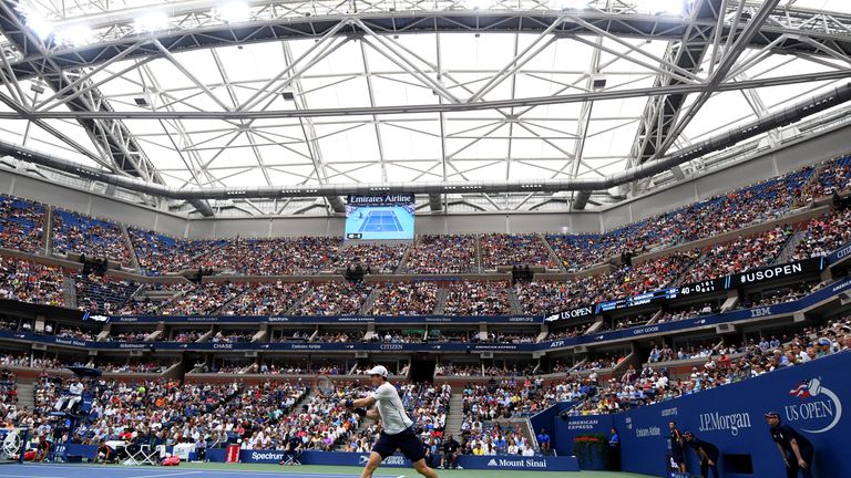 Murray under the roof at Flushing Meadows