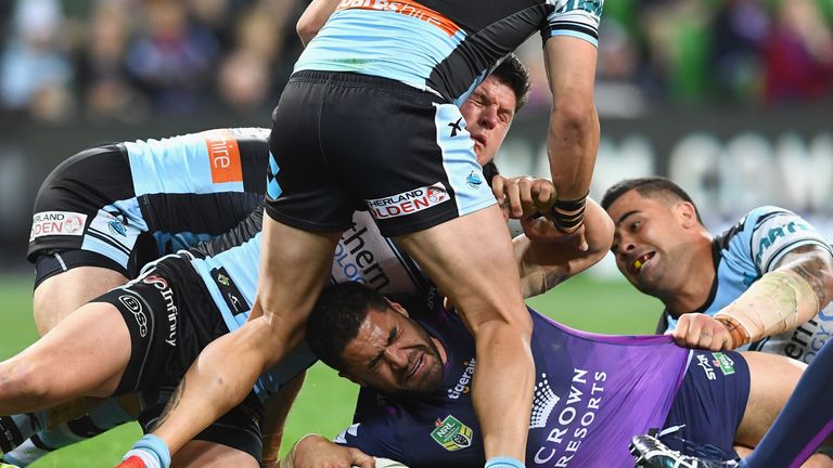Jesse Bromwich scores Storm's fourth and final try in Melbourne