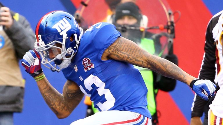 EAST RUTHERFORD, NJ - DECEMBER 14:  Odell Beckham Jr. #13 of the New York Giants celebrates after scoring 10 yard touchdown thrown by Eli Manning #10 in th