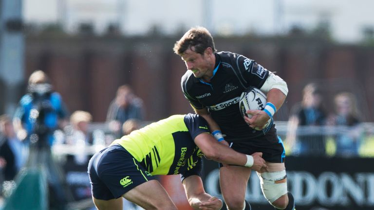 Peter Horne in action for Glasgow Warriors 