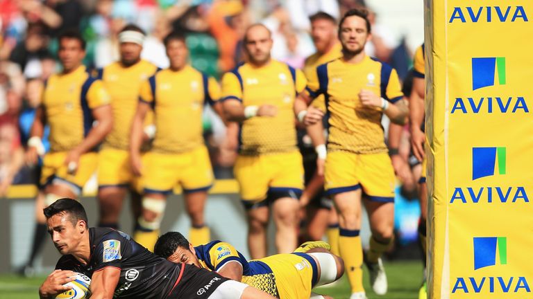 Alex Lozowski scores Saracens' second try against Worcester