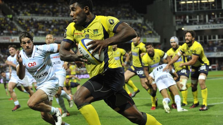 Clermont winger Noa Nakaitaci scored a hat-trick against Racing