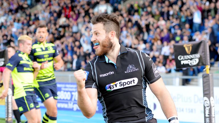 Tommy Seymour celebrates scoring his first try against Leinster