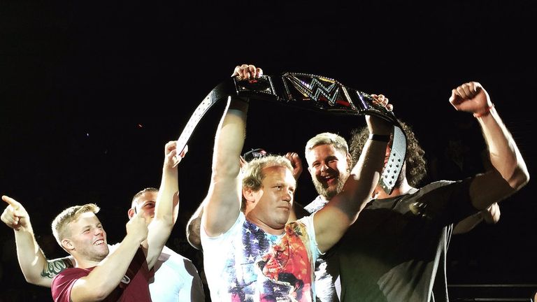 Petrus du Plessis and Saracens won the Aviva Premiership last season