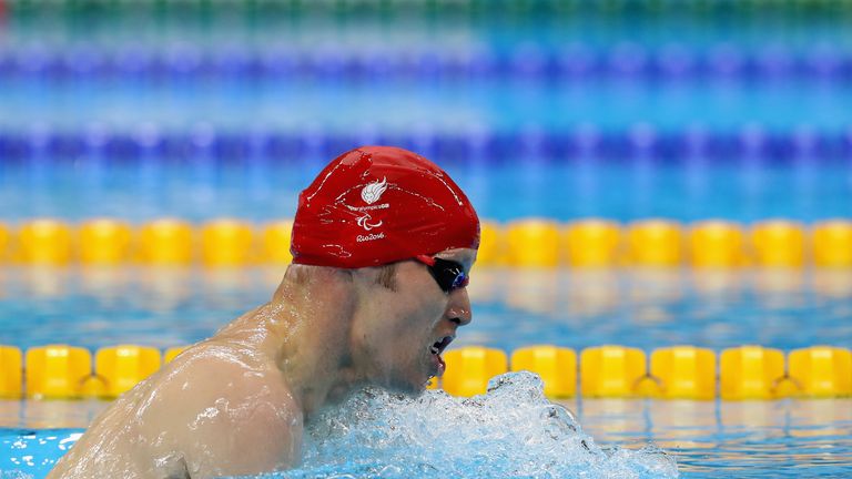 RIO DE JANEIRO, BRAZIL - SEPTEMBER 12:  Sascha Kindred of Great Britain competes in the men's 200 meter individual medley SM6 heat 1 at the Olympic Aquatic