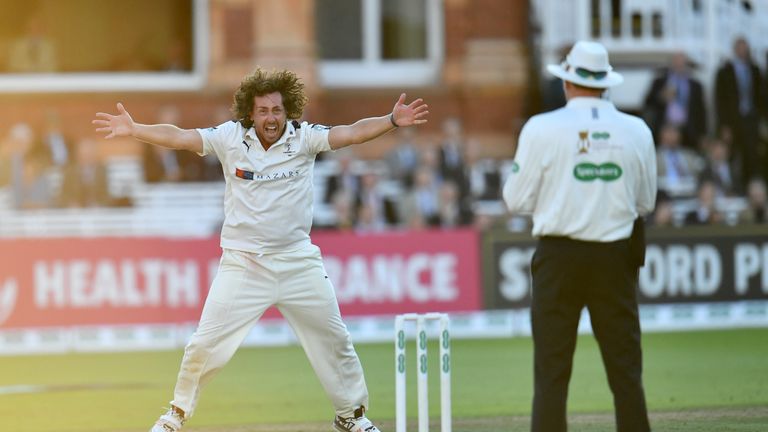 Ryan Sidebottom desperate for more wickets for Yorkshire on Friday