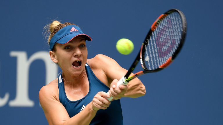 Simona Halep will face Suarez Navarro in the last 16