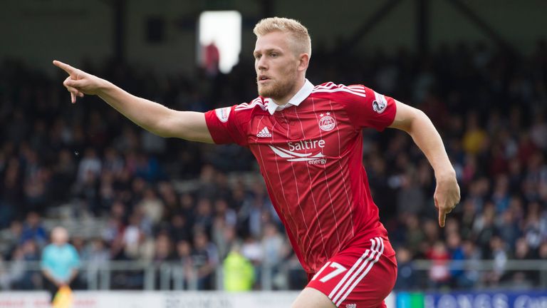 Stockley celebrates his goal for Aberdeen