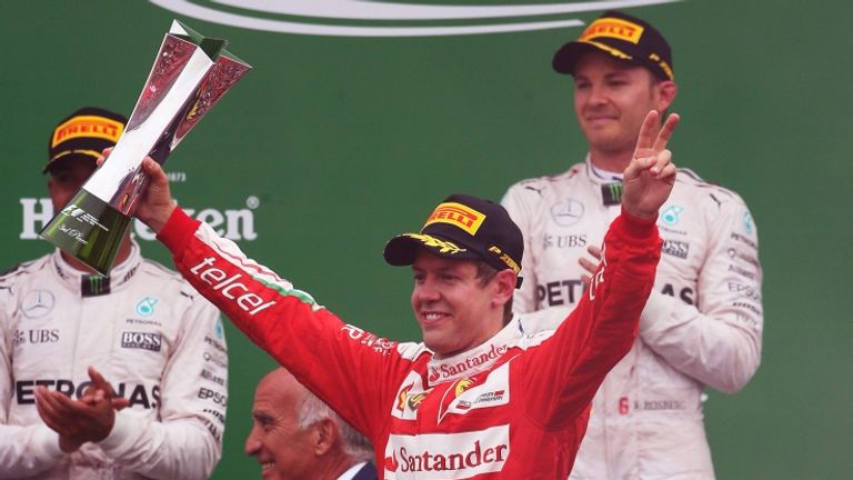La gioia di Sebastian Vettel sul podio di Monza (Getty)