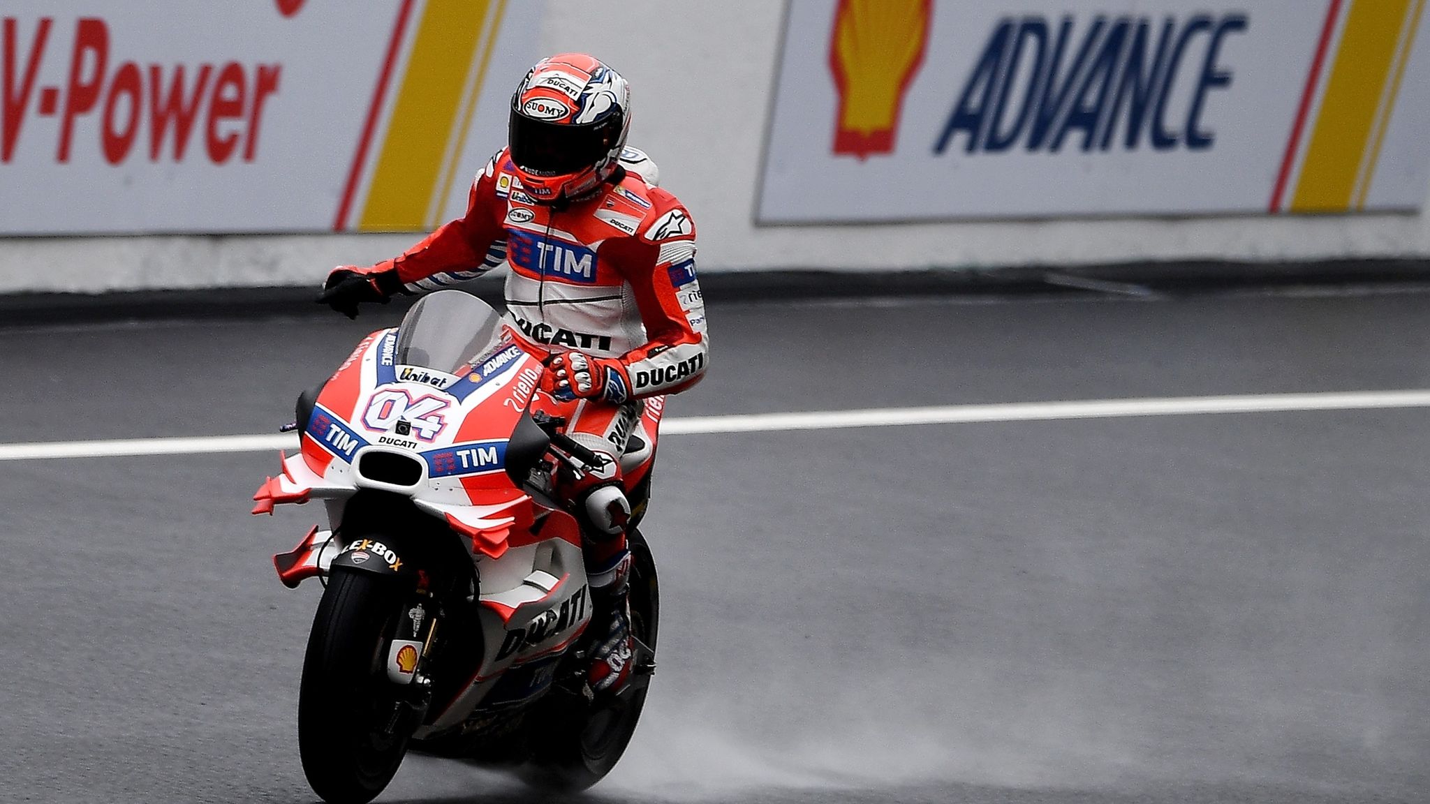 Andrea Dovizioso wins first MotoGP race for seven years in Malaysia Motor Racing News Sky Sports