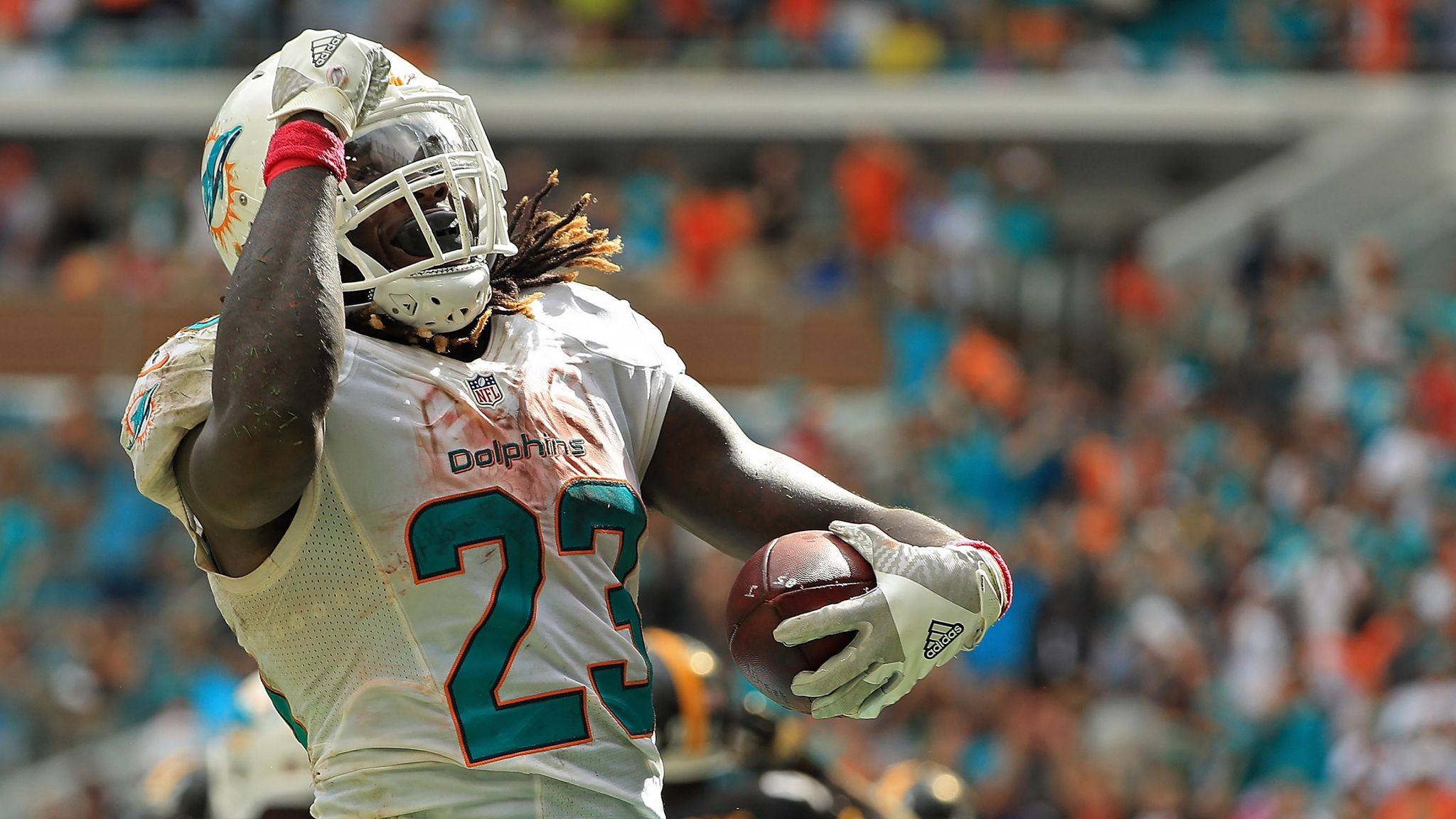 Miami Dolphins running back Jay Ajayi mic'd up before 49ers game