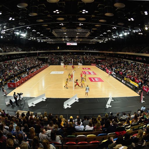 Sky Live: Storm v Mavs