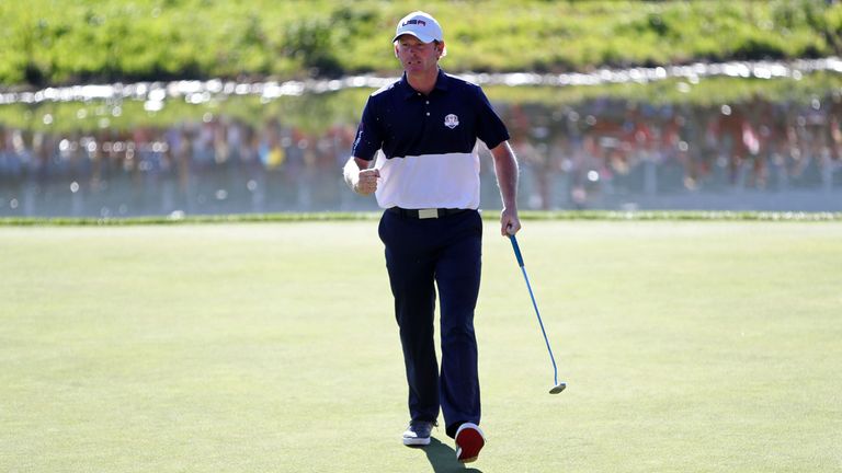 USA's Brandt Snedeker celebrates winning his match