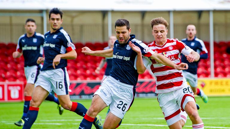 Kostadin Gadzhalov challenges Eamonn Brophy