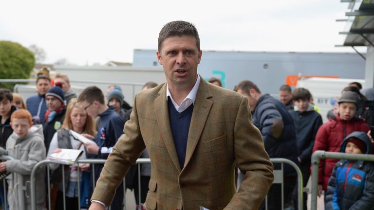 Quinn admits Sunderland's season hasn't been good so far but has given Moyes his backing