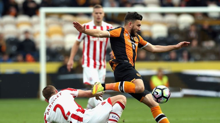 Robert Snodgrass is tackled by Phil Bardsley